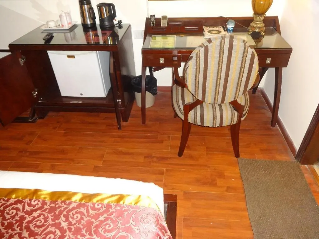 The Picasso Residency - Naraina New Delhi Hotel 3*,