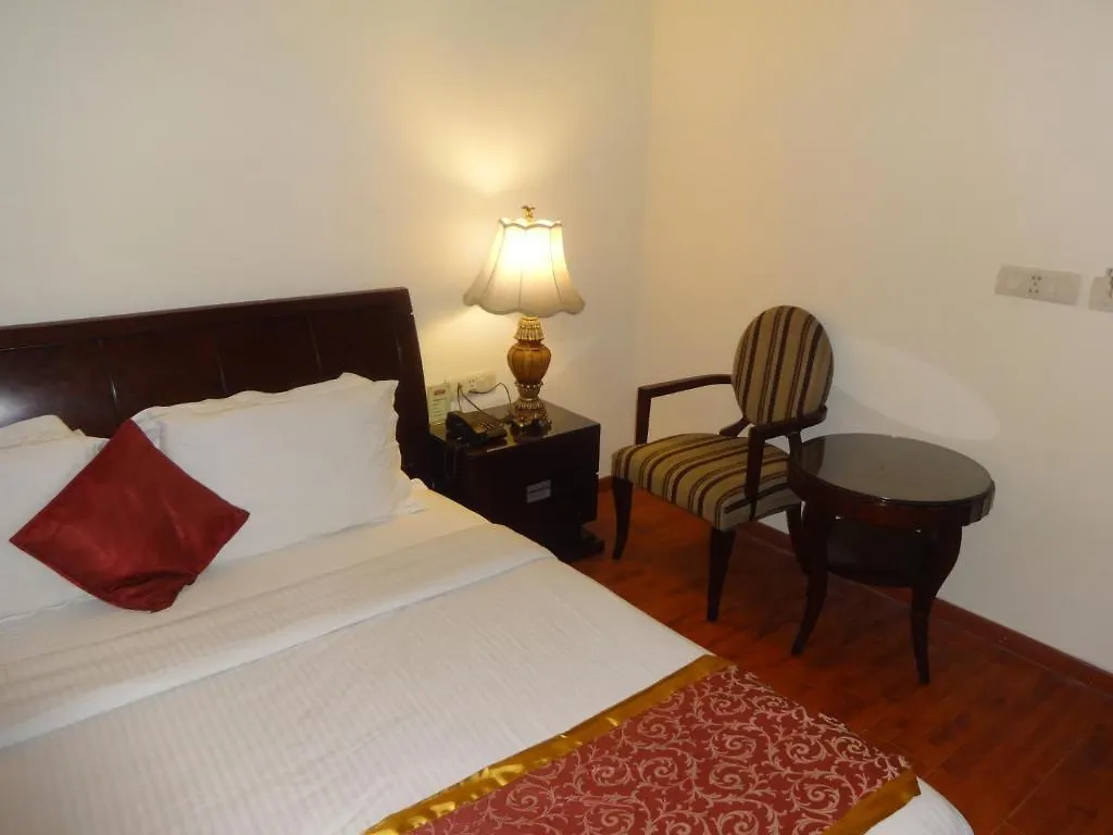 The Picasso Residency - Naraina New Delhi Hotel