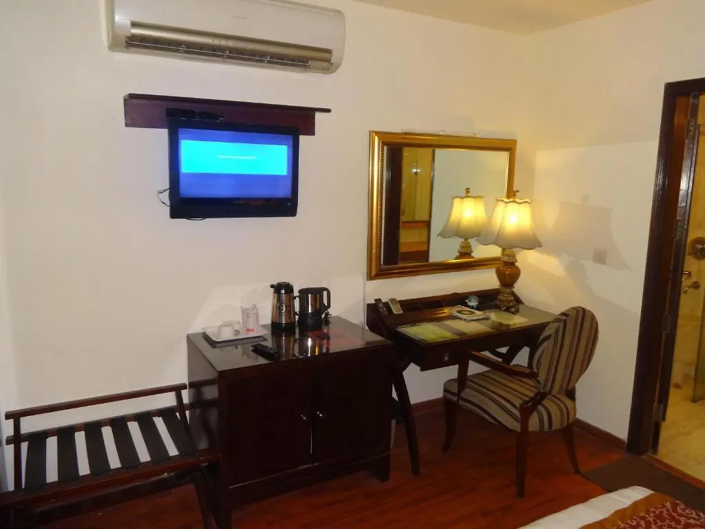 The Picasso Residency - Naraina New Delhi Hotel